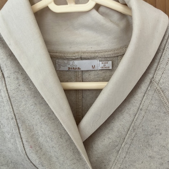 Nice sweater, worn once. - Picture 2 of 3